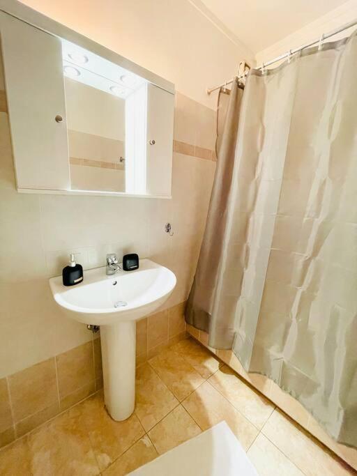 Apartamento Clio Muse Atenas Exterior foto